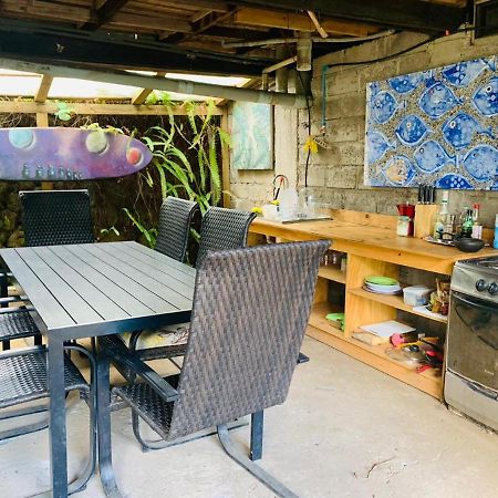 Mata Nui Hostel Ханга Роа Екстериор снимка