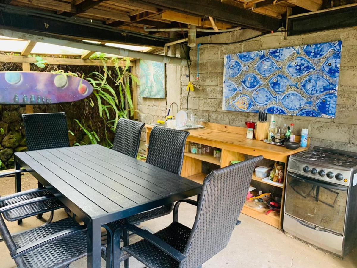 Mata Nui Hostel Ханга Роа Екстериор снимка